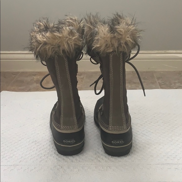 Sorel boots - gray - Picture 3 of 4